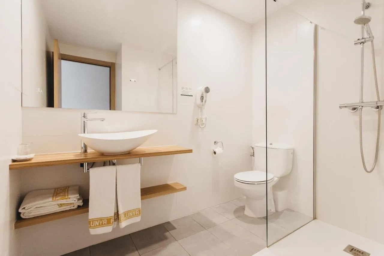 Hotel Catalunya Park Ribes De Freser İspanya